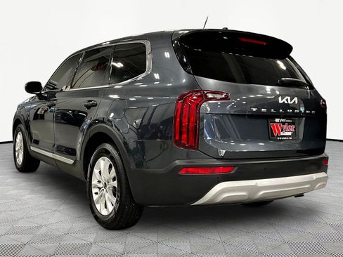 Used 2022 Kia Telluride LX FWD image 4