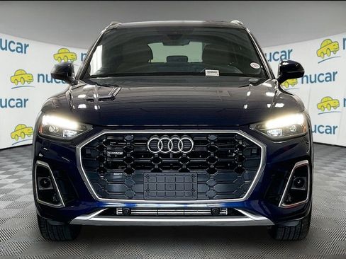 Used 2023 Audi Q5 2.0T Premium w/ Convenience Package AWD/4WD image 2