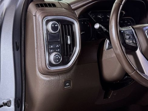 Used 2020 GMC Sierra 1500 SLT RWD image 8