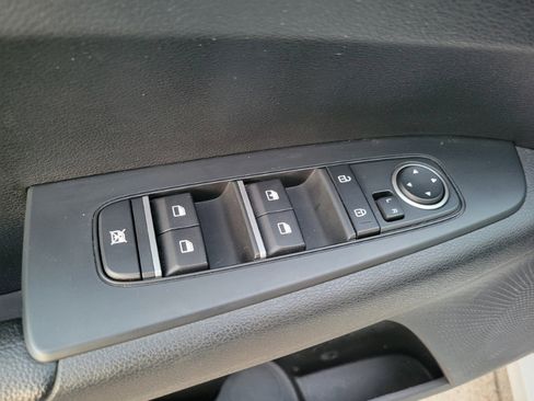 Used 2021 Kia Forte LXS FWD image 18