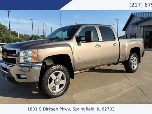 Used 2013 Chevrolet Silverado 2500 LTZ w/ LTZ Plus Package AWD/4WD image 1
