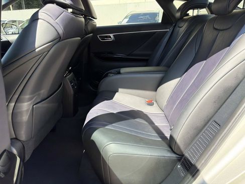Used 2019 Toyota Mirai FWD image 13