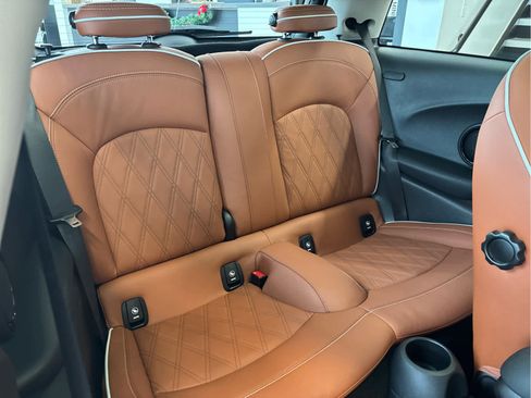 Certified 2024 MINI Cooper S w/ Signature Upholstery Package image 22