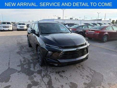 Used 2025 Chevrolet Blazer RS w/ Driver Confidence II Package AWD/4WD image 1