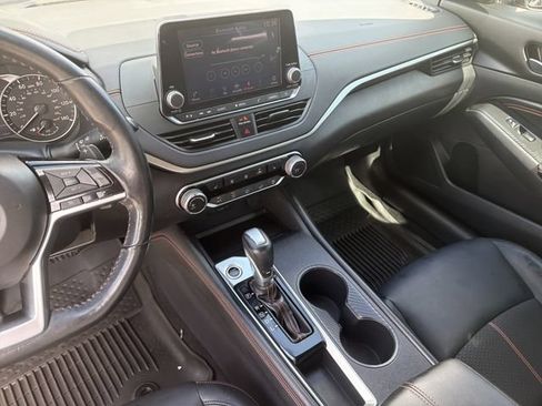 Used 2019 Nissan Altima 2.5 SR w/ SR Premium Package FWD image 28