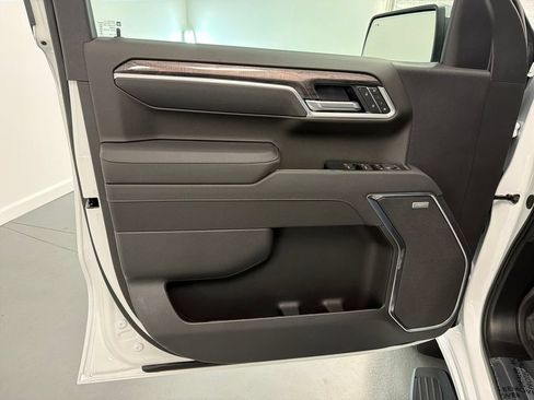 New 2026 Chevrolet Silverado 1500 LTZ AWD/4WD image 9