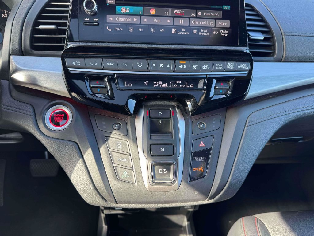 Used 2025 Honda Odyssey Sport-L image 31