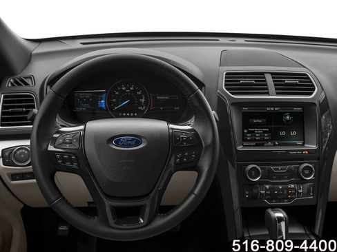 Used 2016 Ford Explorer XLT w/ Equipment Group 202A AWD/4WD image 8
