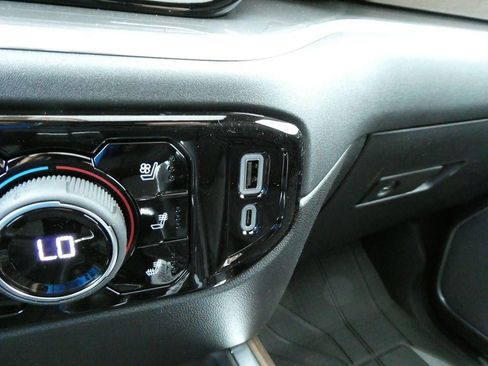 New 2026 Chevrolet Silverado 1500 High Country AWD/4WD image 31