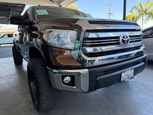 Used 2017 Toyota Tundra SR5 RWD image 8