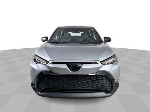 Used 2024 Toyota Corolla Cross AWD Hybrid image 3