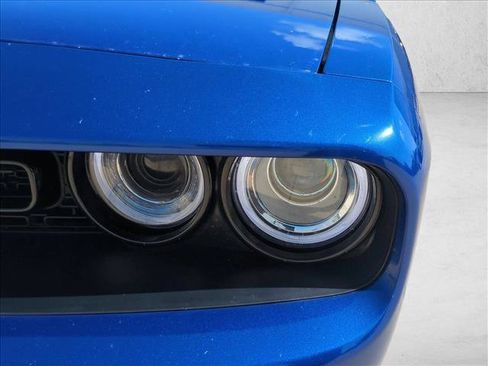 Used 2019 Dodge Challenger GT w/ Blacktop Package RWD image 9