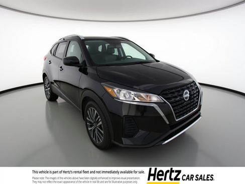 Used 2024 Nissan Kicks SV FWD image 1