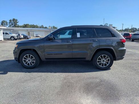 Used 2019 Jeep Grand Cherokee Altitude RWD image 7