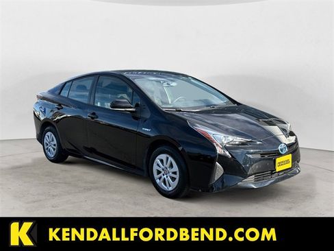 Used 2016 Toyota Prius Two image 7