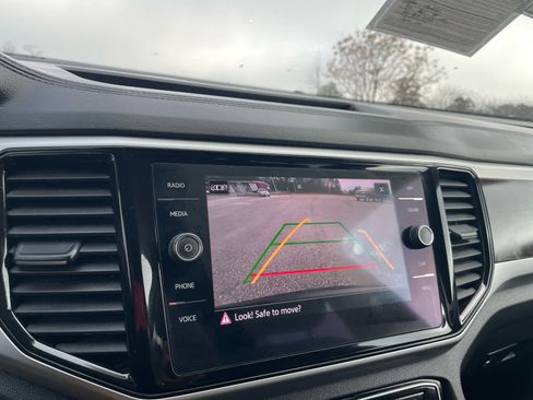 Used 2022 Volkswagen Atlas SE image 28