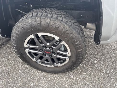 Used 2024 Toyota Tacoma TRD Sport image 21