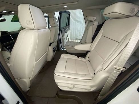 Used 2024 GMC Yukon Denali AWD/4WD image 28