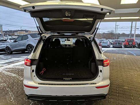 Used 2022 Mitsubishi Outlander ES image 9