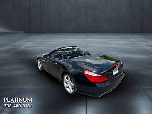 Used 2013 Mercedes-Benz SL 550 image 8