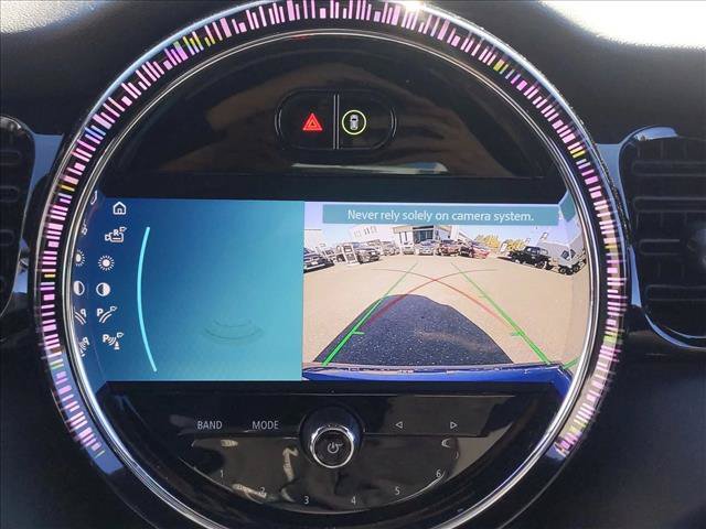Used 2023 MINI Cooper 2-Door Hardtop w/ Signature Upholstery Package FWD image 13