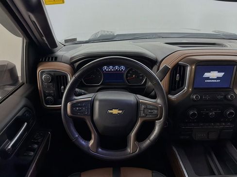 Used 2022 Chevrolet Silverado 3500 High Country image 25