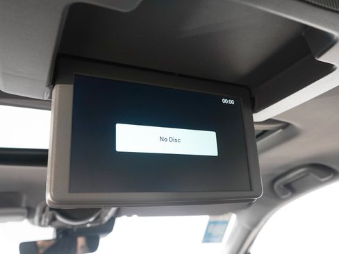 Used 2019 Honda Pilot Touring image 17