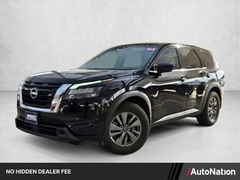 Used 2024 Nissan Pathfinder S FWD image 1