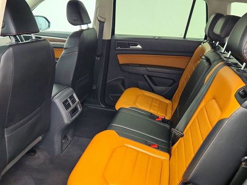 Used 2019 Volkswagen Atlas SEL Premium image 20