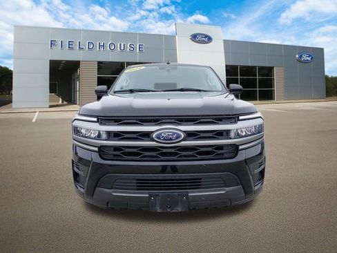 Used 2024 Ford Expedition Max XLT image 7
