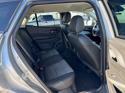 Used 2025 Chevrolet Equinox LT image 15