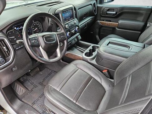 Used 2022 GMC Sierra 2500 Denali w/ Denali Ultimate Package image 9
