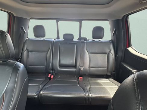 Used 2021 Ford F150 Lariat w/ Equipment Group 502A High AWD/4WD image 11