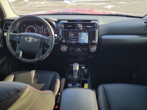 Used 2021 Toyota 4Runner TRD Off-Road Premium image 9