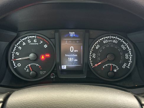 Used 2022 Toyota Tacoma SR image 20