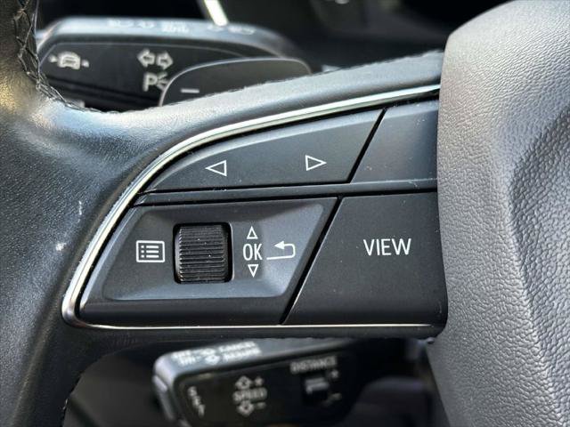 Used 2024 Audi Q3 2.0T Premium w/ Convenience Package AWD/4WD image 22