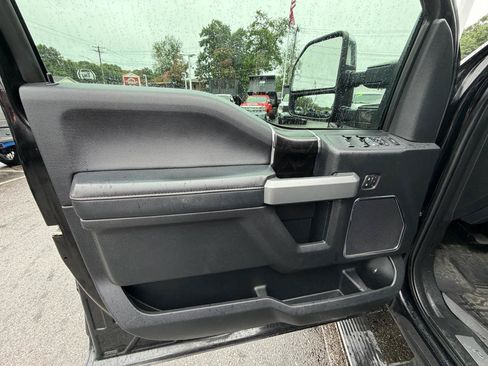 Used 2019 Ford F250 Platinum w/ Platinum Ultimate Package AWD/4WD image 24