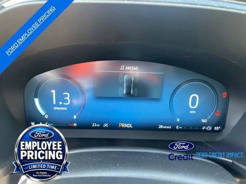 New 2023 Ford Escape ST-Line Elite AWD/4WD image 9