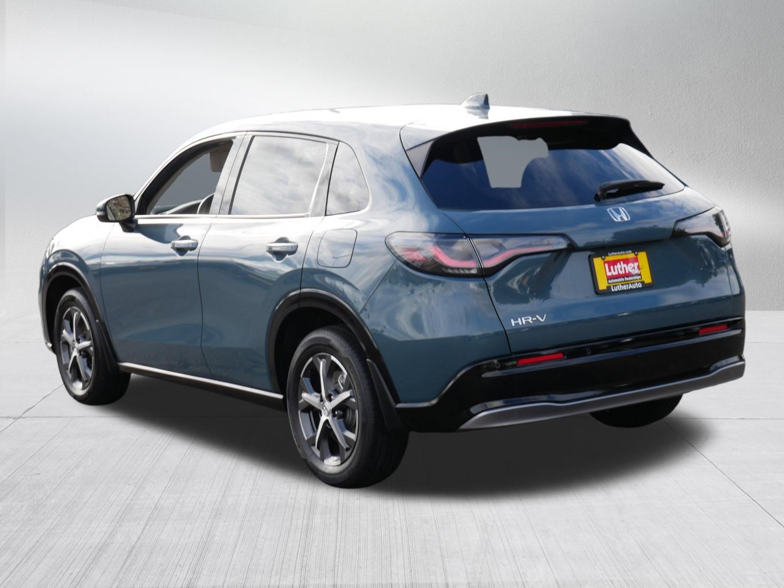 Used 2024 Honda HR-V EX-L image 5