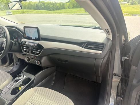 Used 2022 Ford Escape SE AWD/4WD image 30