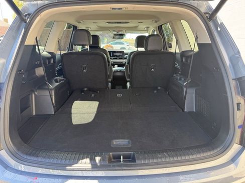 Used 2025 Kia Telluride S AWD/4WD image 32