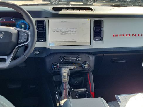 New 2026 Ford Bronco Heritage Edition AWD/4WD image 16