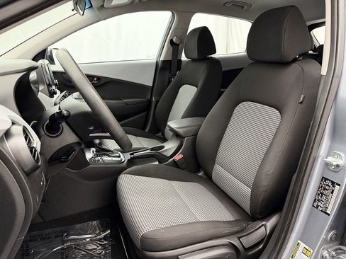 Used 2020 Hyundai Kona SE image 9