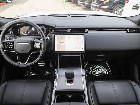 New 2026 Land Rover Range Rover Velar Dynamic SE image 13