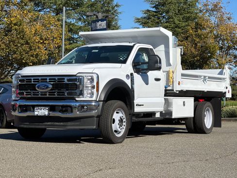 New 2025 Ford F550 4x4 Regular Cab Super Duty image 8