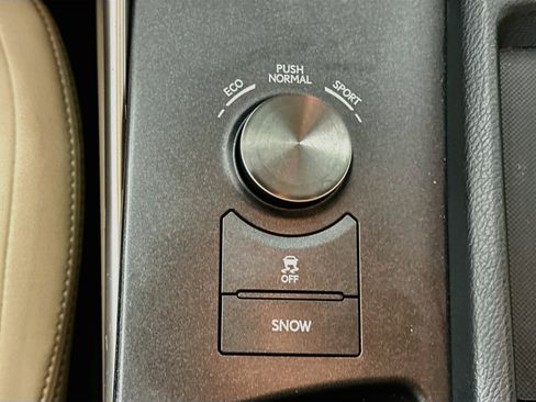 Used 2016 Lexus IS 300 AWD w/ Premium Package image 25