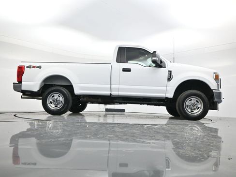 Used 2022 Ford F250 XL w/ Power Equipment Group image 40
