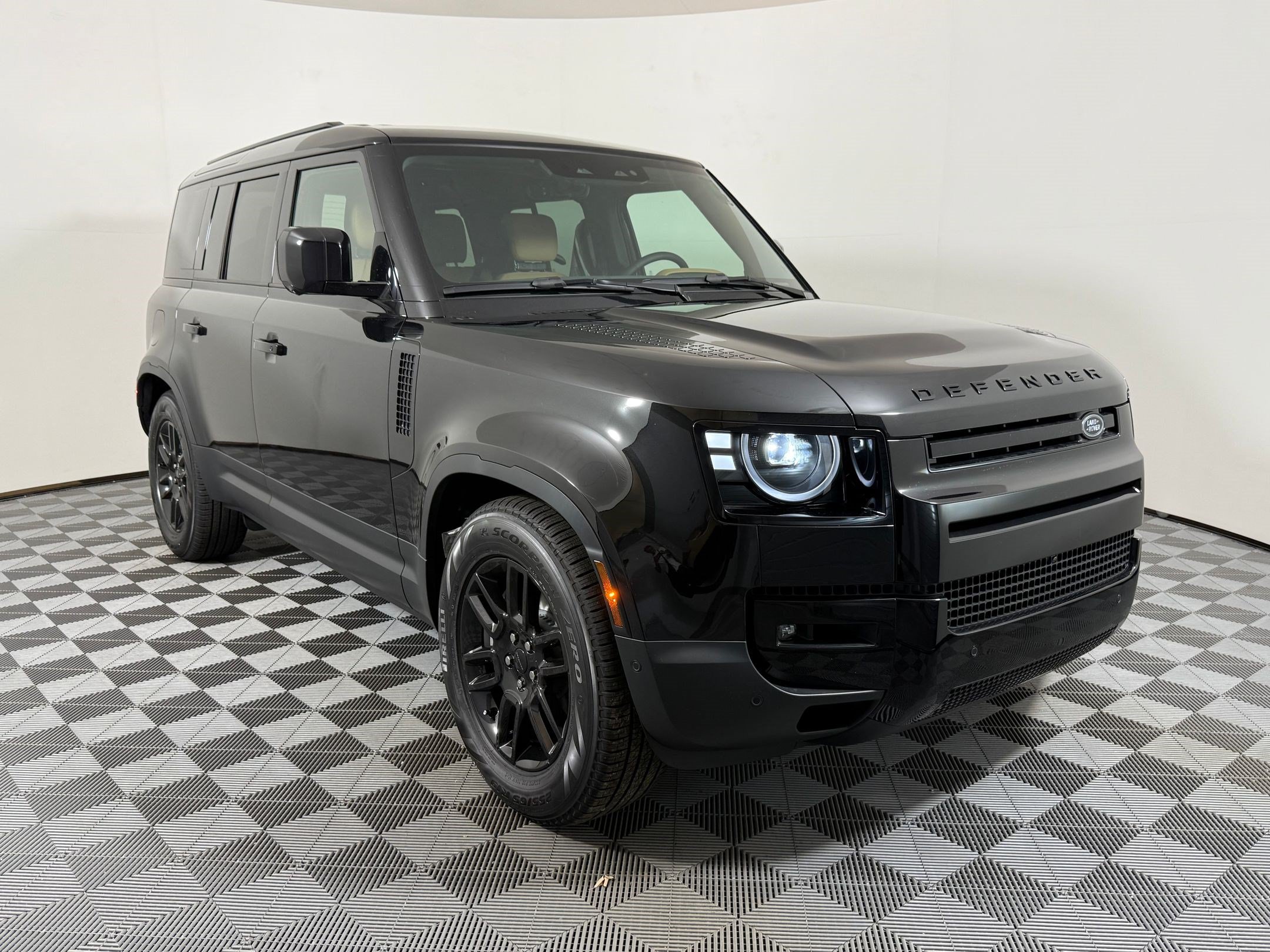 New 2026 Land Rover Defender 110 S AWD/4WD image 7