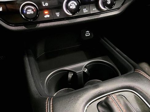 Used 2024 Honda HR-V Sport image 26