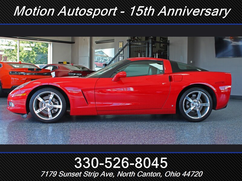 Used 2008 Chevrolet Corvette Coupe w/ Roof Package RWD image 5